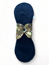 Load image into Gallery viewer, reUsable Moderate Absorbency Pad