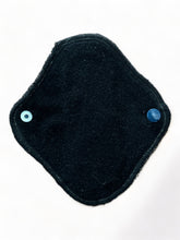 Load image into Gallery viewer, 6 inch Reusable Cloth Pad (Liner) Light Absorbency - light days, panty liner