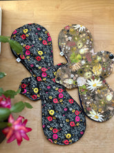 Load image into Gallery viewer, Reusable Cloth Pad (Moderate) 10, 11 or 12 inch