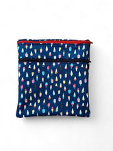 Load image into Gallery viewer, Reusable Pad Bag, Cloth Pad Wrapper, Cloth Pad Wet Bag, Waterproof Pad Bag, Sanitary Pad Bag, Waterproof Pouch, Pad Pouch,Zero Waste Period