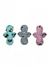 Load image into Gallery viewer, 10 inch Reusable Cloth Pads Bundle | Moderate Absorbency Cotton Topper Organic Bamboo Core | Water-Resistant Fleece Bottom Snap Closure