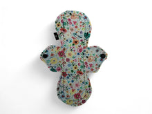 Load image into Gallery viewer, 10 inch moderate absorbency- Reusable Pads -Cotton Topper, Bamboo Core, Water-Resistant Fleece Bottom, Eco-Friendly Pads, Tiny Florals