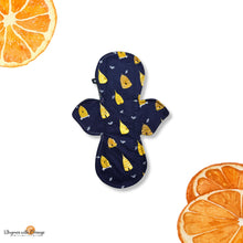 Load image into Gallery viewer, 10 Inch Cotton Heavy Absorbency Reusable Pads - with Bamboo Core, Water-Resistant Fleece Bottom, Eco-Friendly Reusable Pads, Beehives