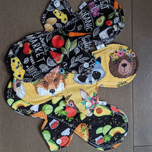 Load image into Gallery viewer, reUsable Moderate Absorbency Pad