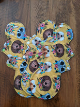 Load image into Gallery viewer, ReUsable Overnight pad/ 14 inch heavy Wholesale