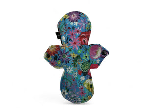 8 Inch Reusable Cloth Pad: Spring Blue Floral, Heavy Absorbency