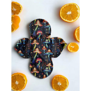 8 inch heavy liner absorbency reusable cotton pads, sanitary napkins, reusable pads, mushroom on black, teenager gift, women’s gift